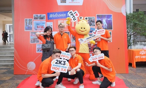 5 yếu tố quyết định đến giá áo đồng phục